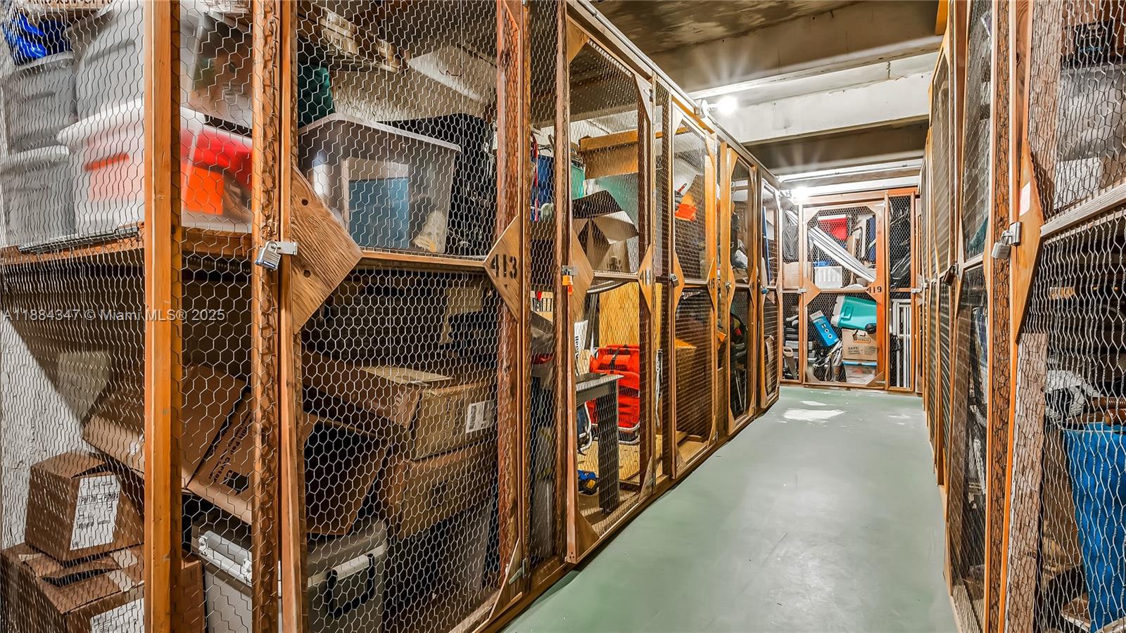 TOPAZ NORTH CONDO - Residential