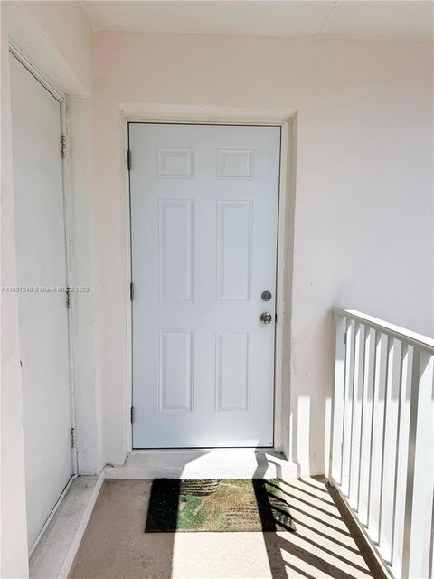 7426 SW 82nd St D221 Miami FL 33143