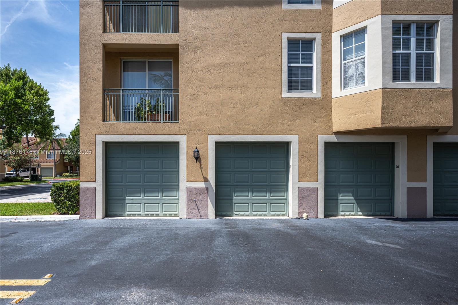 ST ANDREWS AT POLO CLUB C - Residential Lease