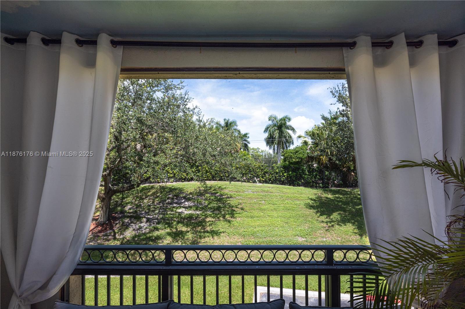 ST ANDREWS AT POLO CLUB C - Residential Lease