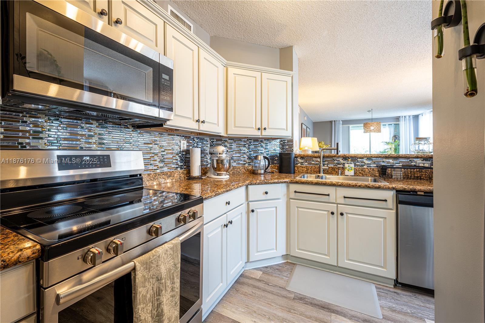 ST ANDREWS AT POLO CLUB C - Residential Lease