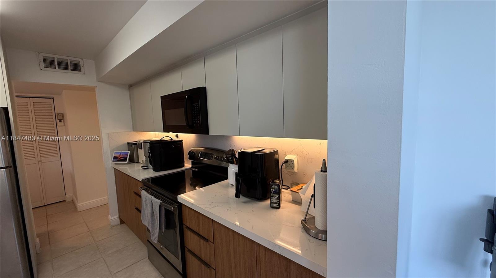 16565 NE 26th Ave 3G