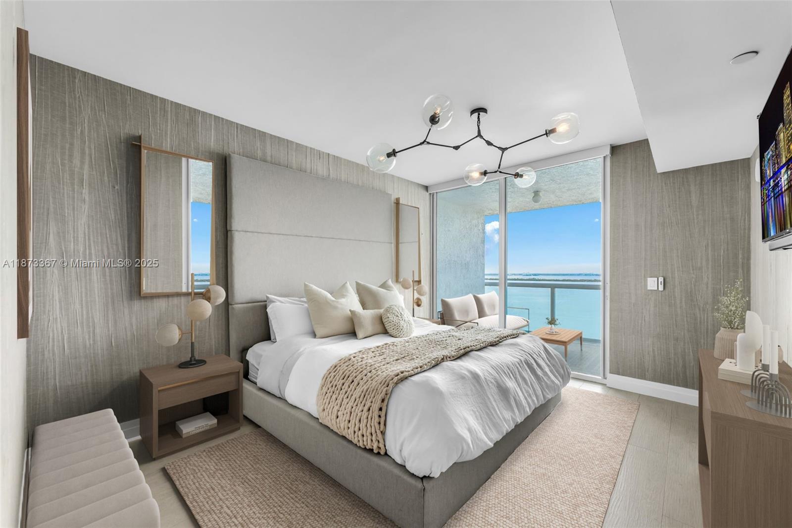 THE GRAND VENETIAN CONDO - Residential