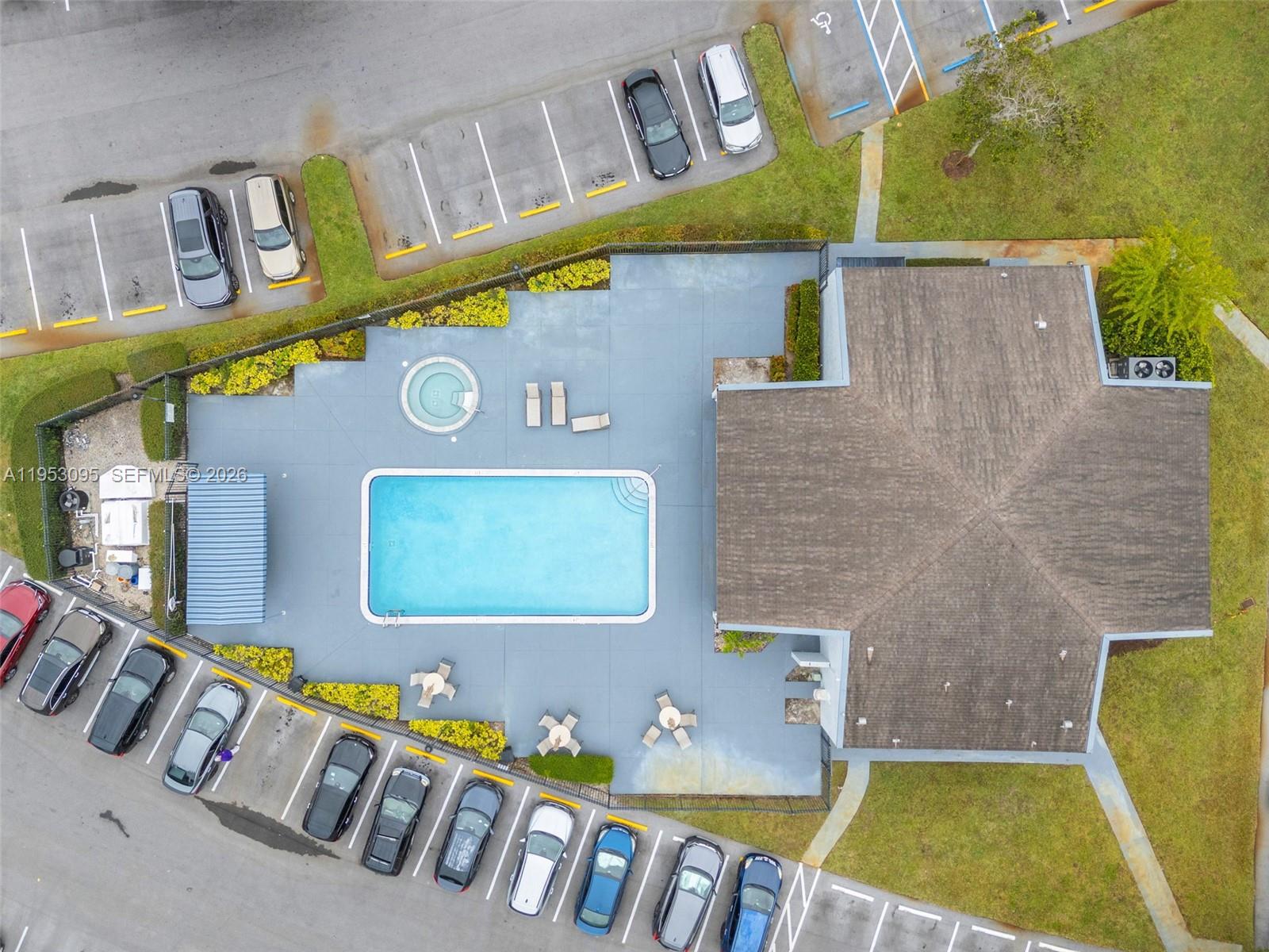 SANDS POINT CONDOMINIUM V - Residential