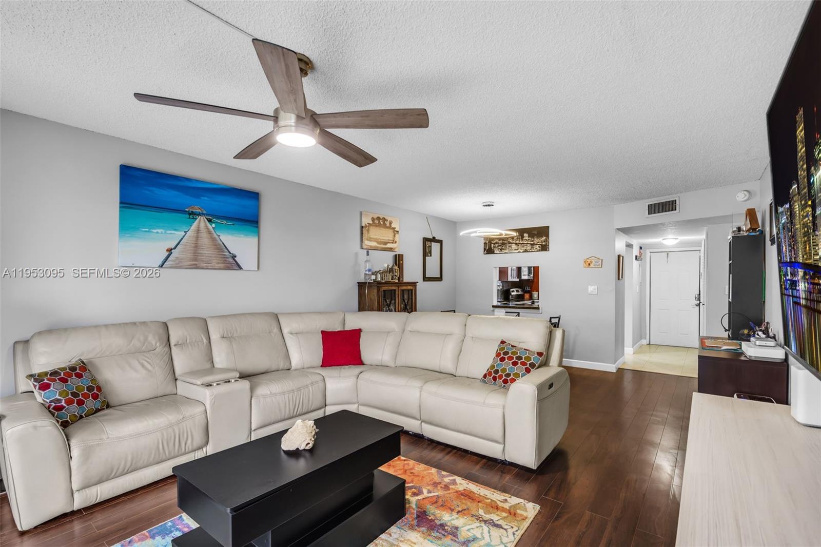 SANDS POINT CONDOMINIUM V - Residential