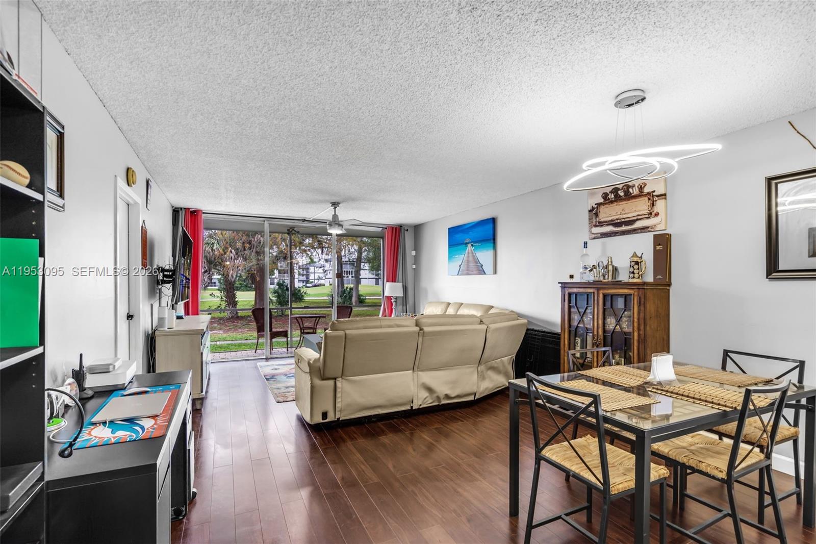 SANDS POINT CONDOMINIUM V - Residential