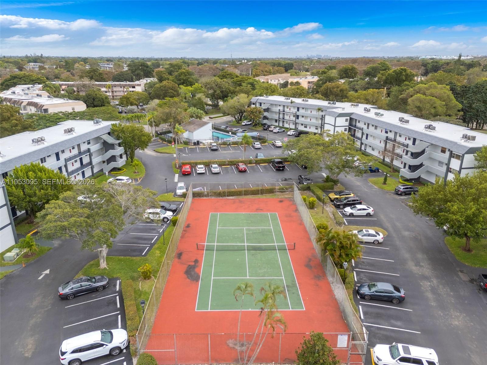 SANDS POINT CONDOMINIUM V - Residential