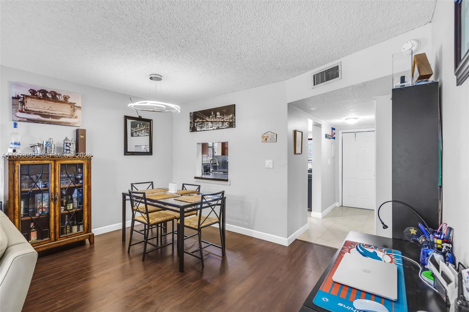 SANDS POINT CONDOMINIUM V - Residential