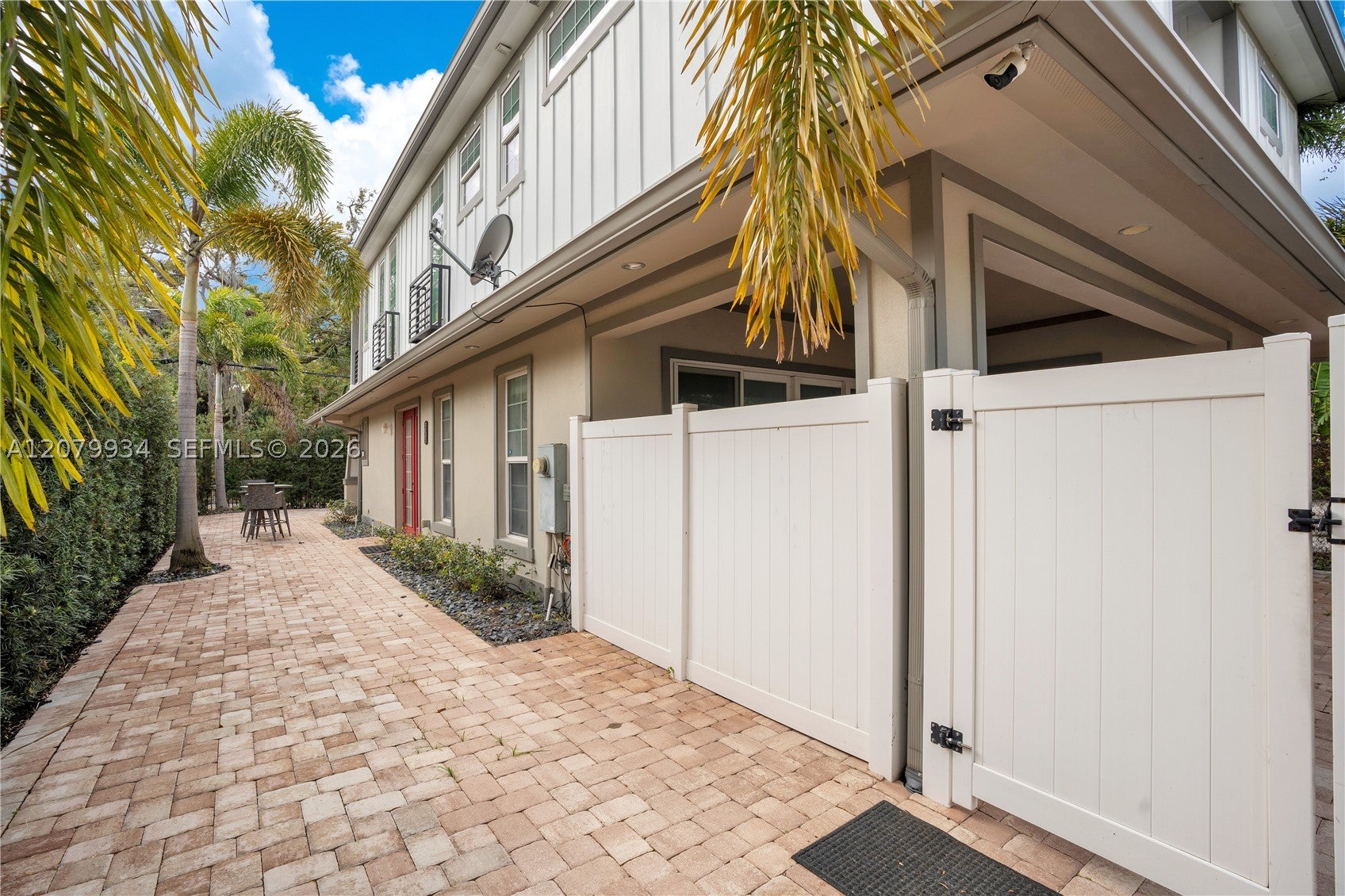 555 Peachtree Road