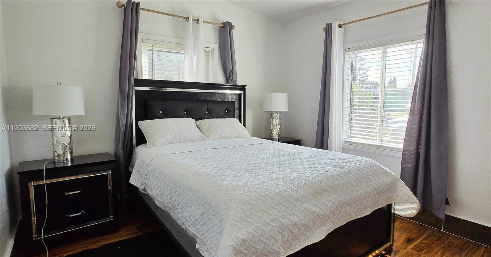 BUNCHE PARK - Residential