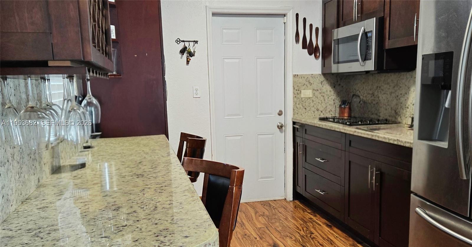 BUNCHE PARK - Residential