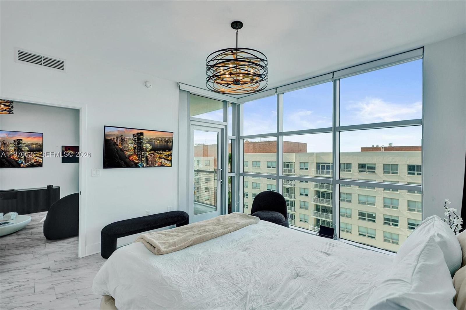 FOUR MIDTOWN MIAMI CONDO - Residential Lease