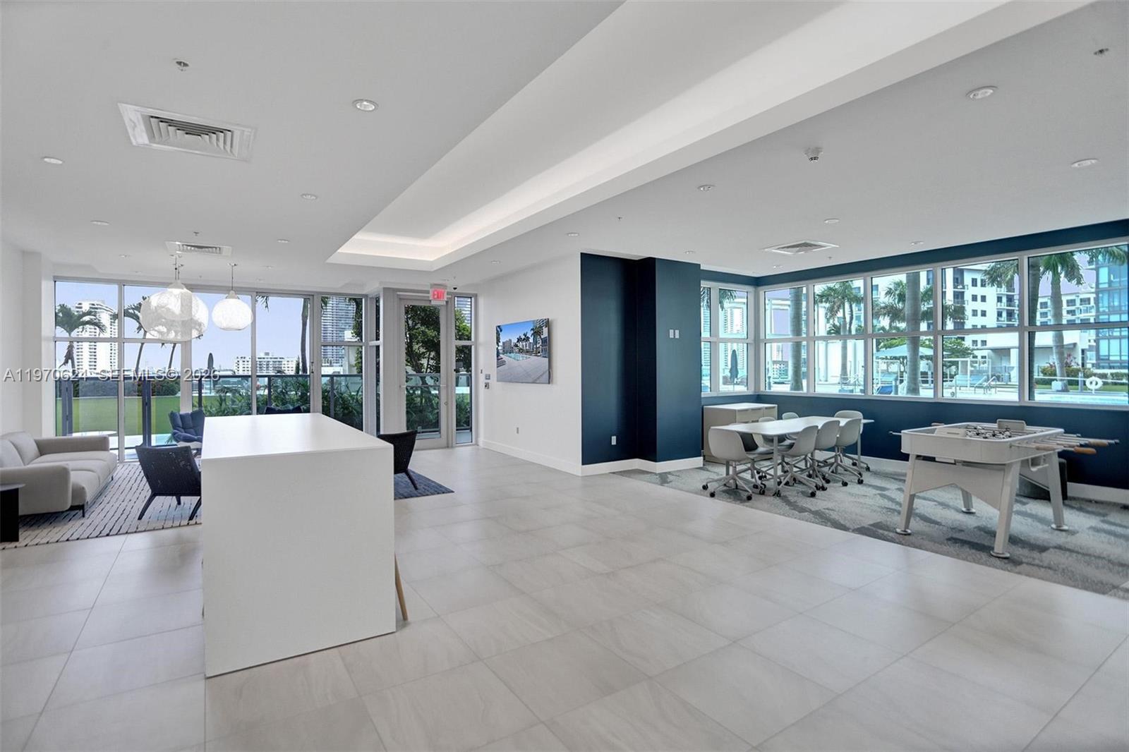 FOUR MIDTOWN MIAMI CONDO - Residential Lease