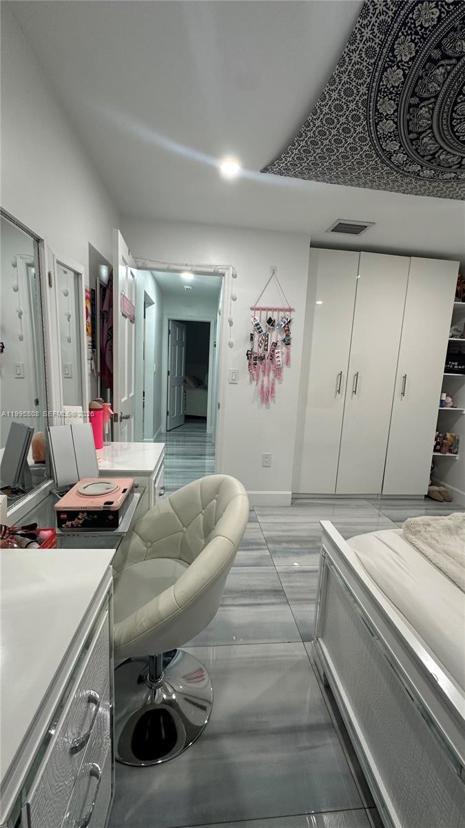 TRILOGY - Residential Lease