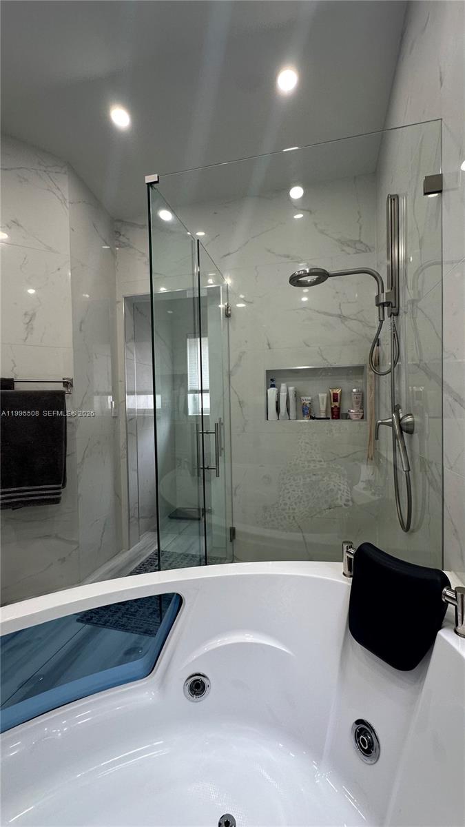 TRILOGY - Residential Lease