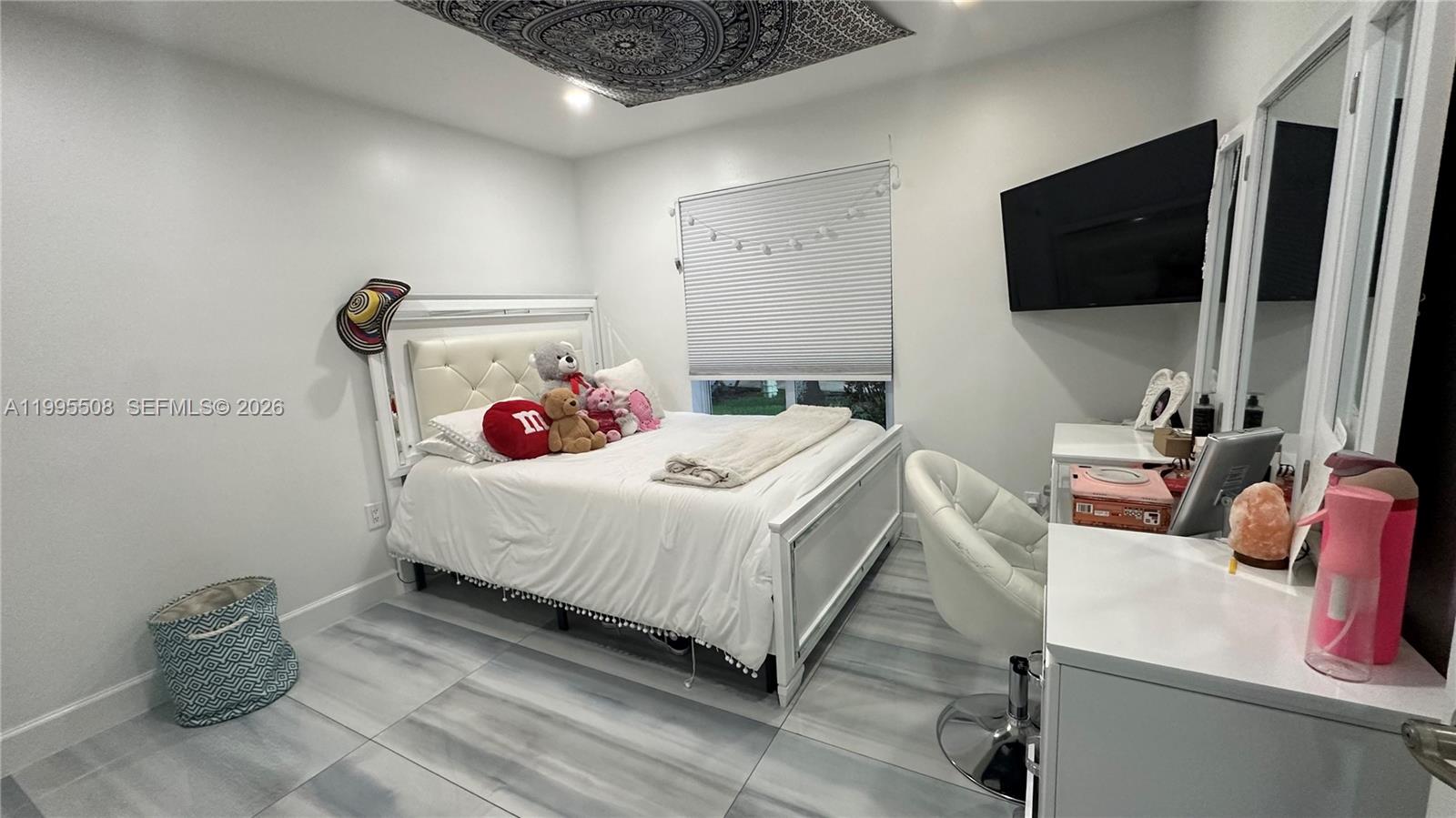 TRILOGY - Residential Lease