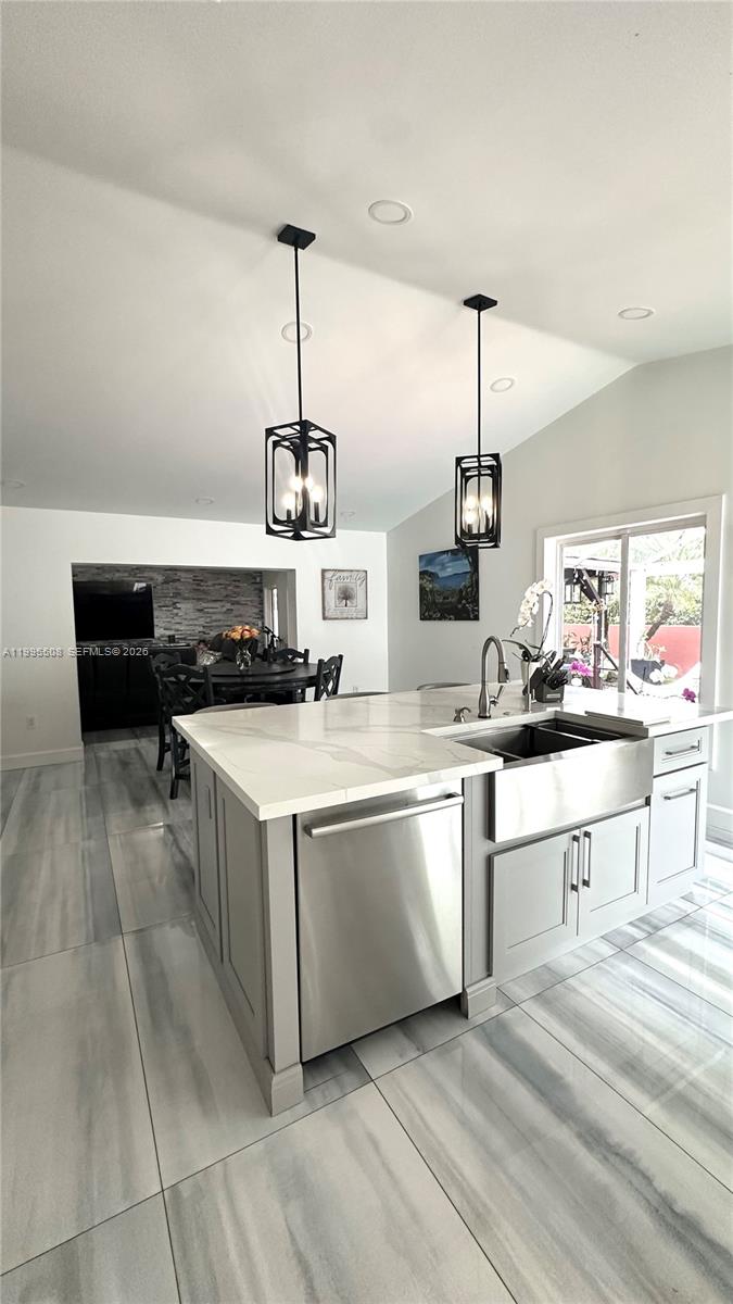 TRILOGY - Residential Lease