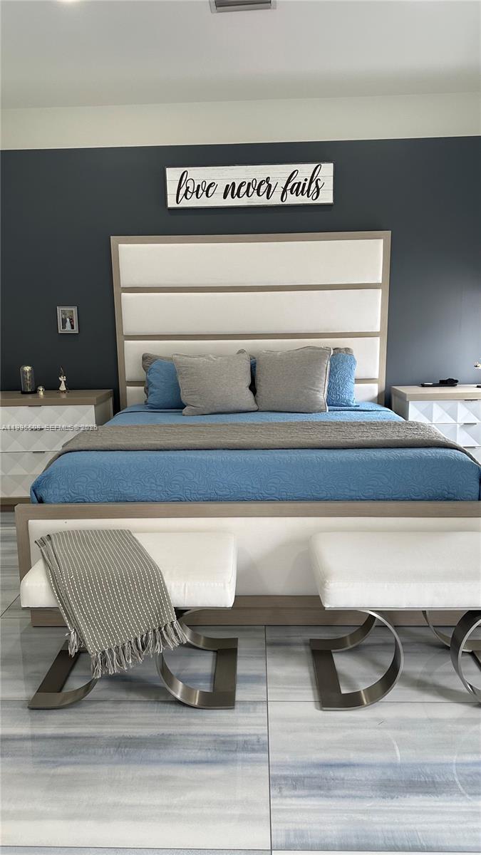 TRILOGY - Residential Lease