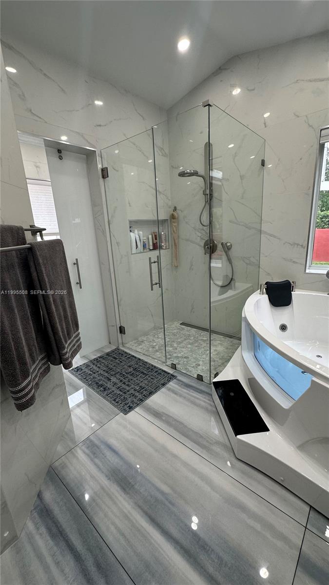 TRILOGY - Residential Lease