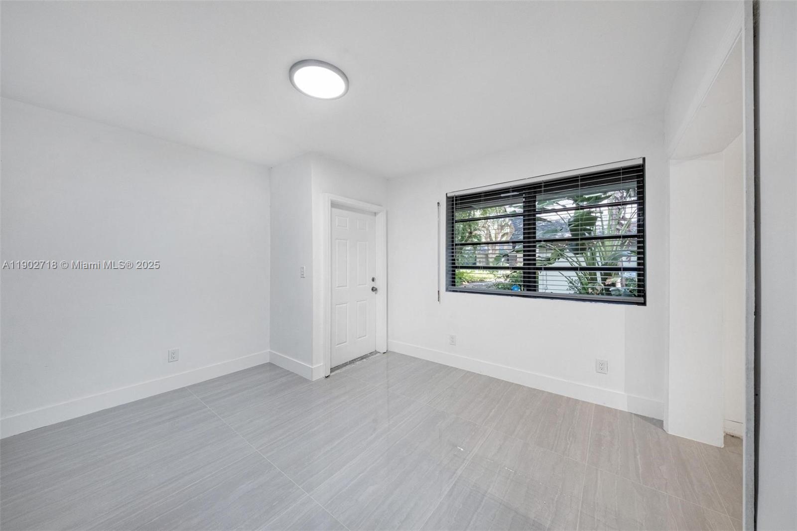 ARCH CREEK PINES - Residential Lease