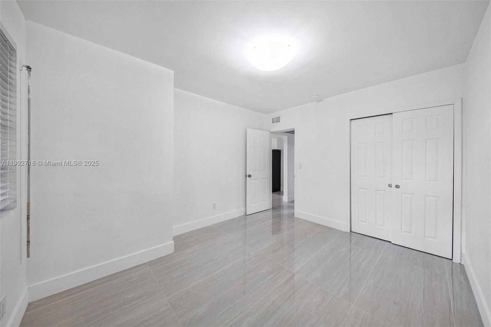 ARCH CREEK PINES - Residential Lease