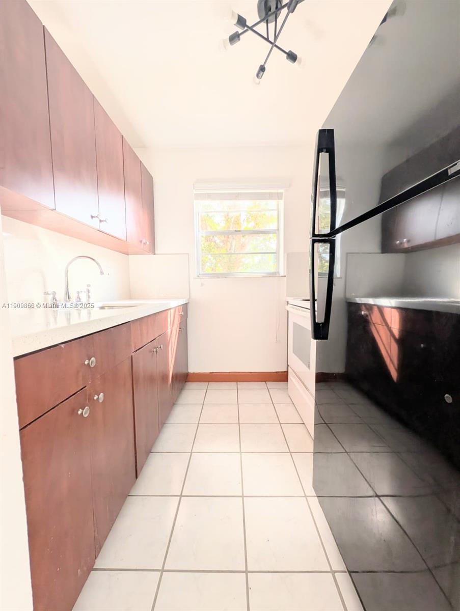 SKY VISTA - Residential Lease