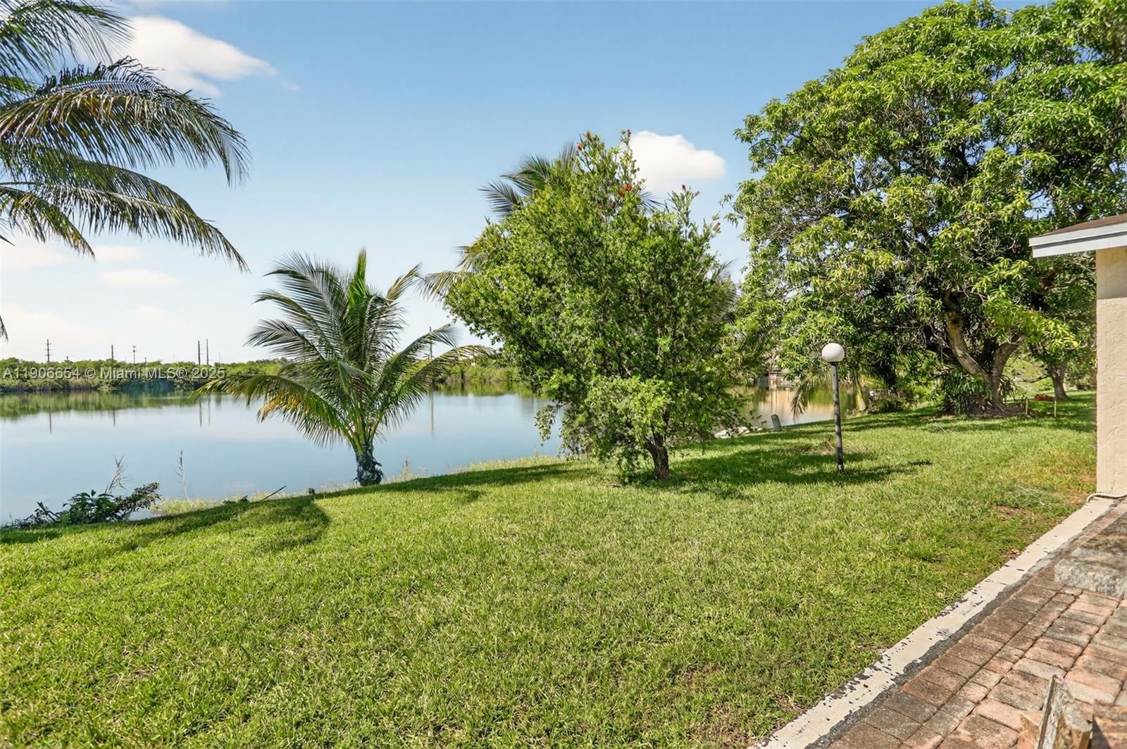 View photos, virtual tours, details... 4871 NW 18th Ave