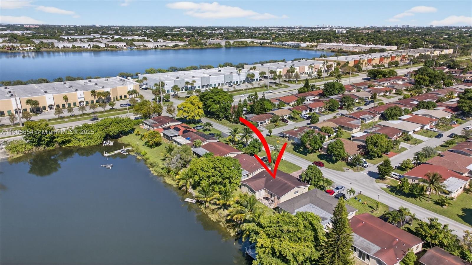 CRYSTAL LAKE 4TH SEC - Residential