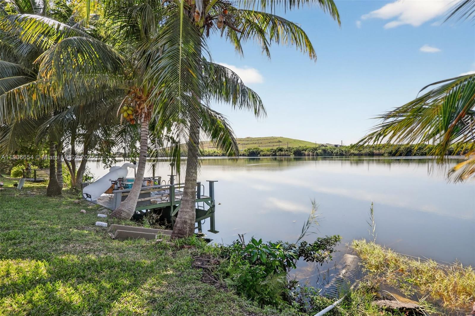 View photos, virtual tours, details... 4871 NW 18th Ave