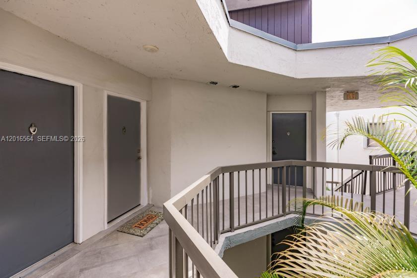 BLEAU FONTAINE CONDO #3 - Residential Lease