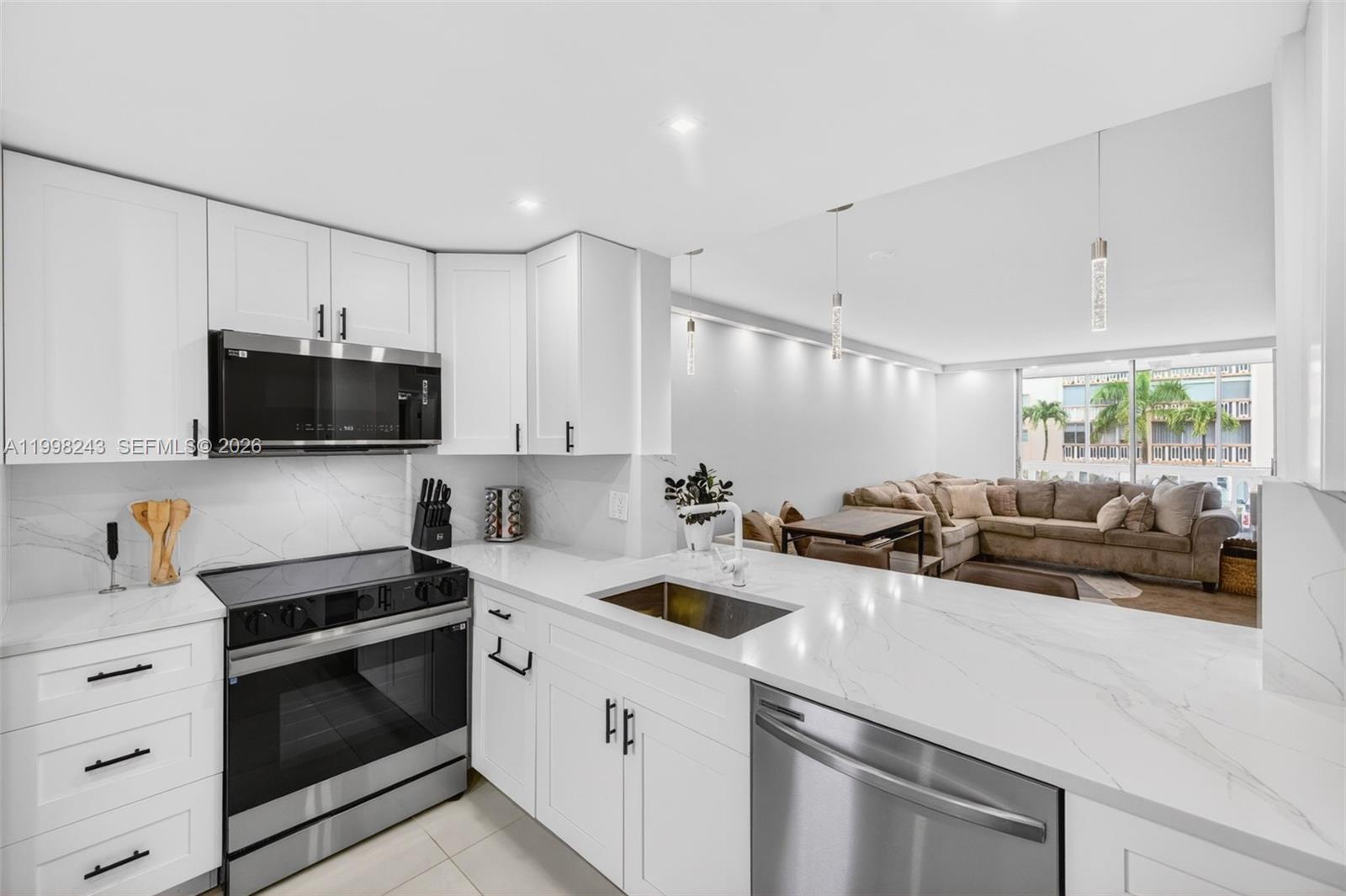 MEADOWBROOK CONDO APTS BL - Residential