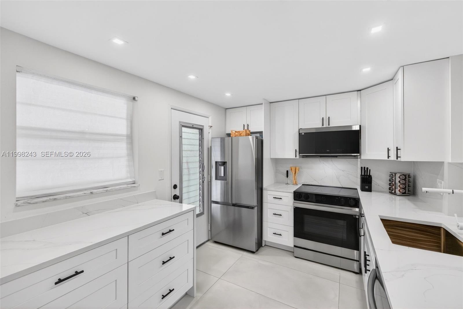 MEADOWBROOK CONDO APTS BL - Residential