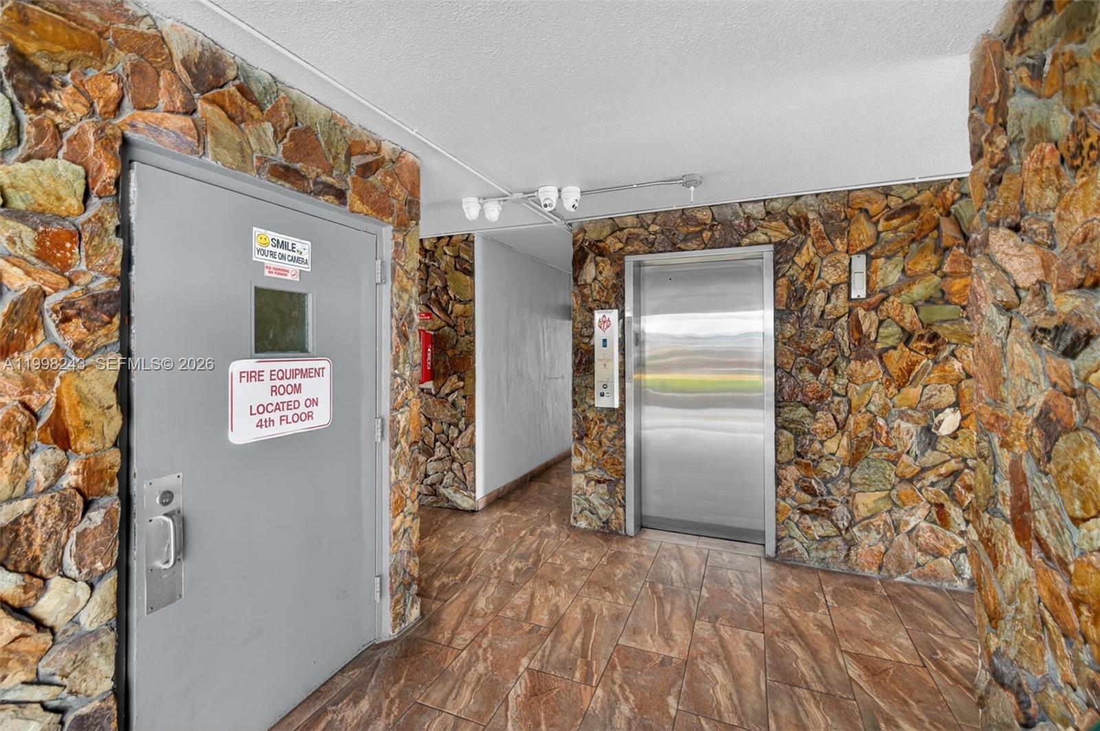 MEADOWBROOK CONDO APTS BL - Residential