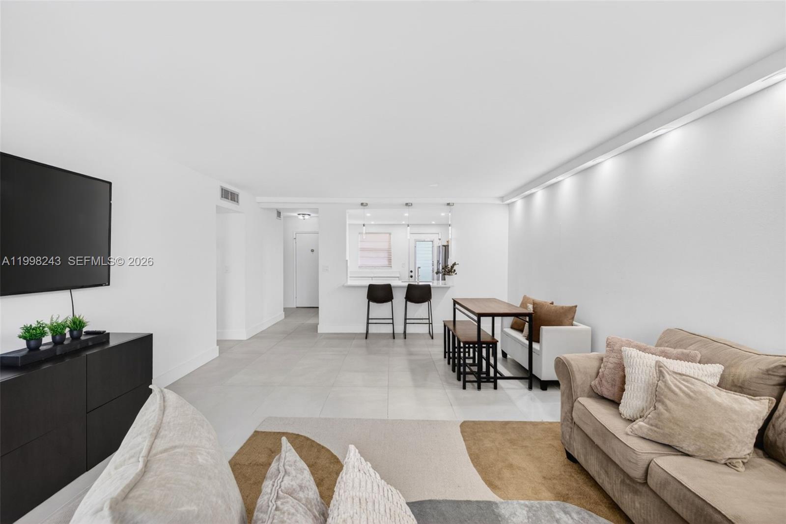 MEADOWBROOK CONDO APTS BL - Residential