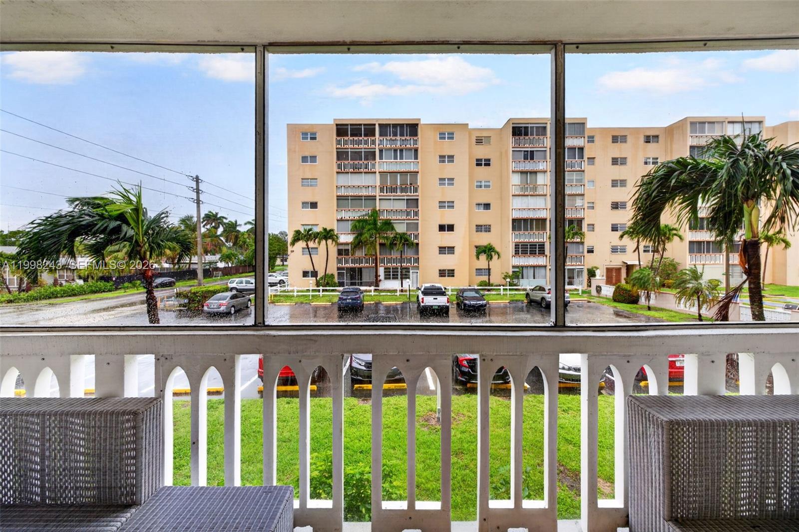 MEADOWBROOK CONDO APTS BL - Residential