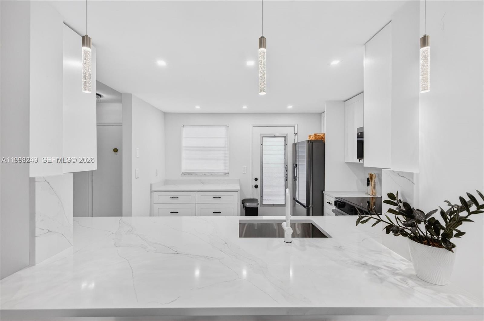 MEADOWBROOK CONDO APTS BL - Residential