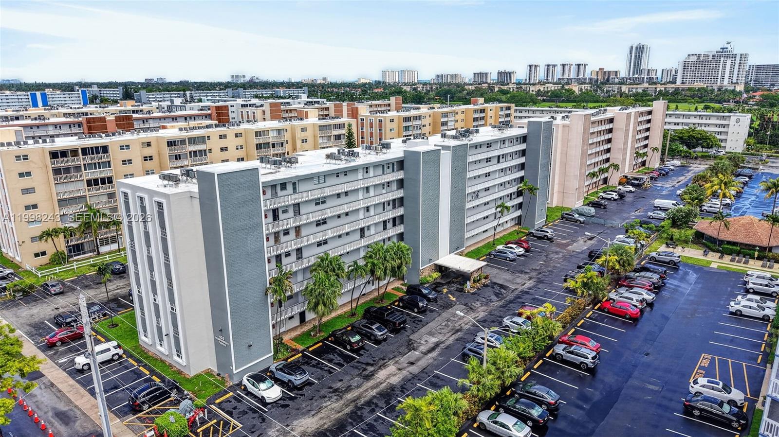 MEADOWBROOK CONDO APTS BL - Residential