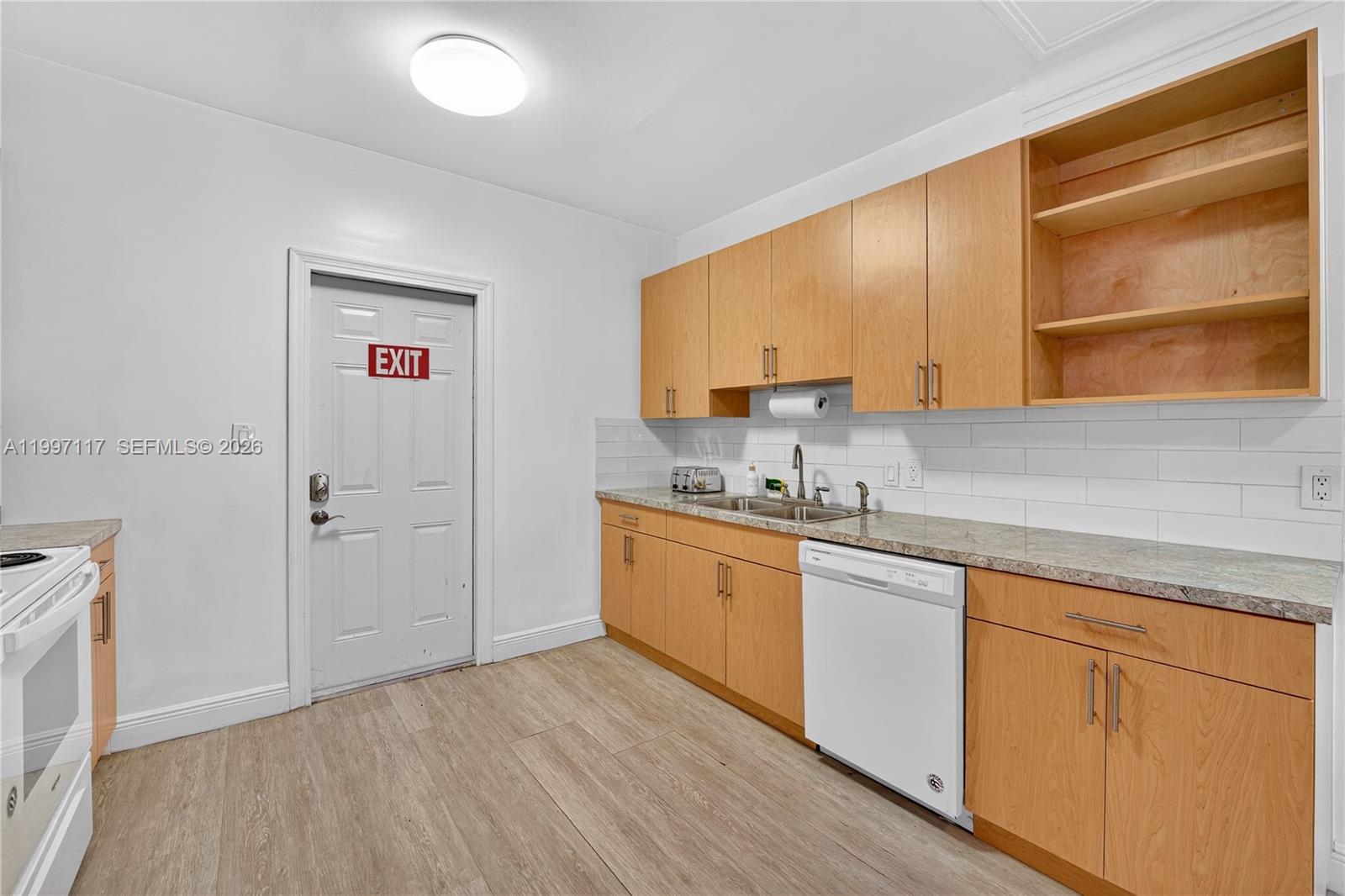 PINE HIGHLANDS - Residential