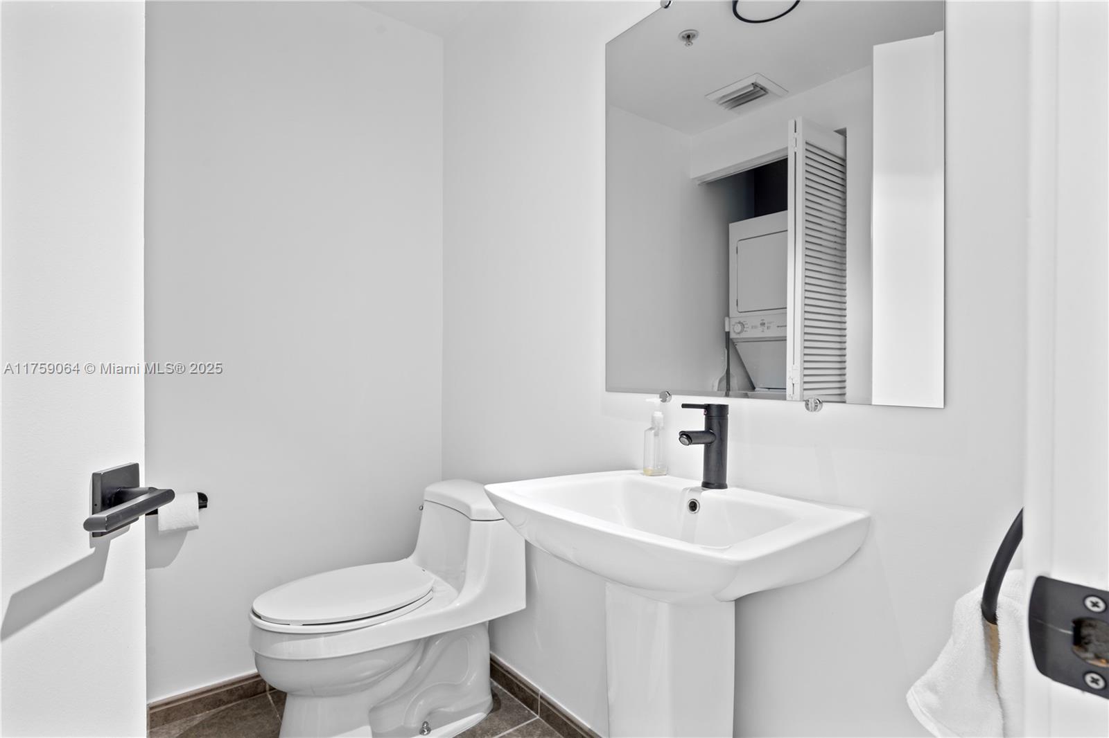 TWO MIDTOWN MIAMI CONDO - Residential Lease