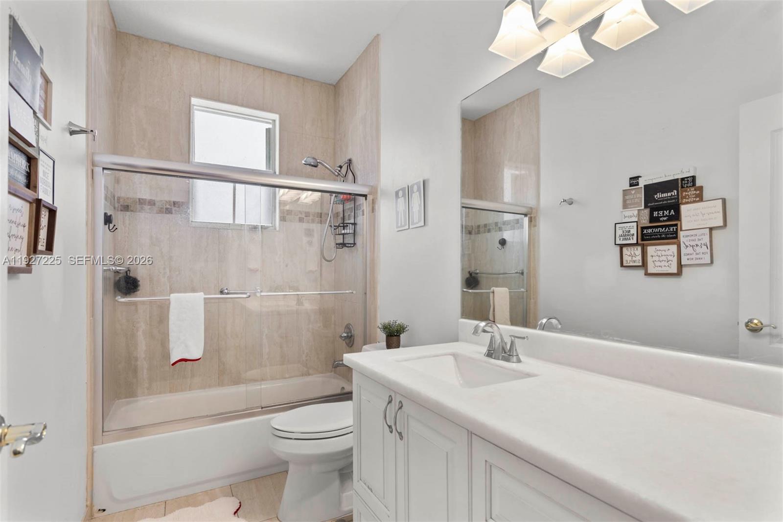 PARK LAKES - Residential