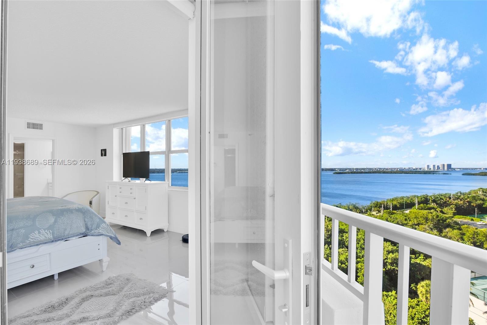 CORNICHE CONDO - Residential