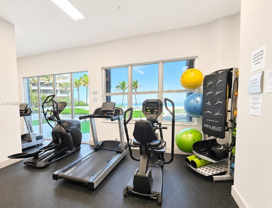 CORNICHE CONDO - Residential