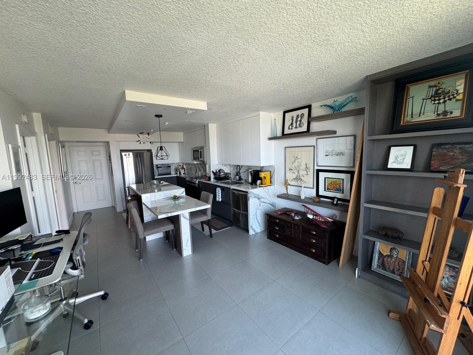 THE ASTON CONDO - Residential