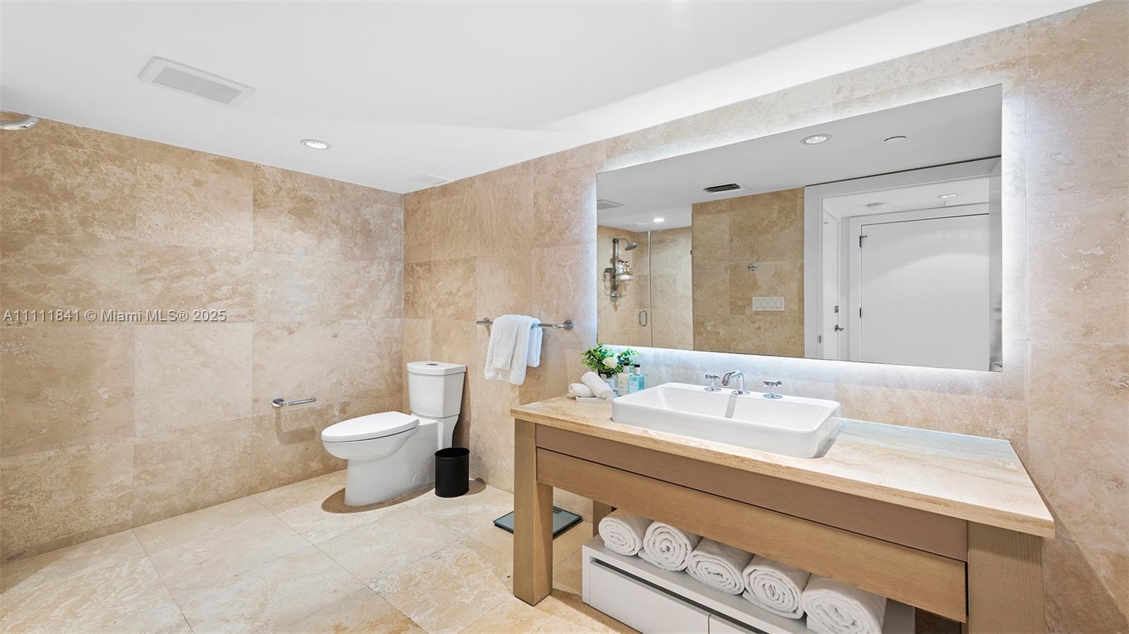 2399 COLLINS AVENUE - Residential Lease