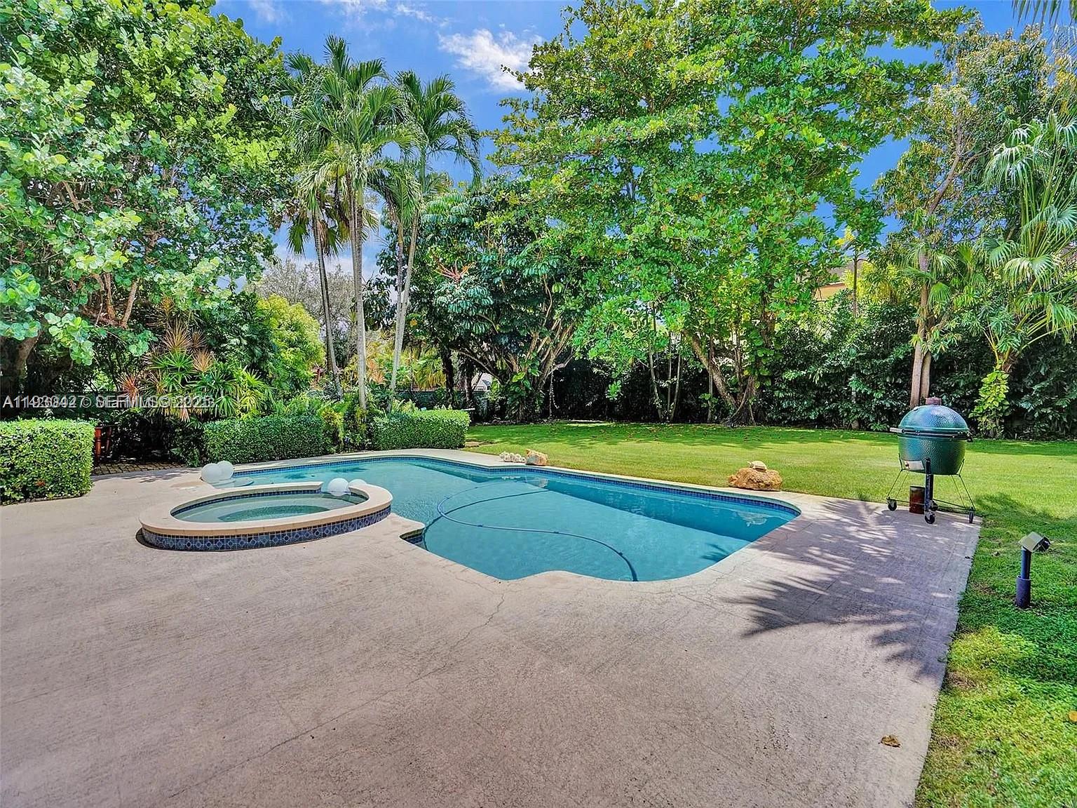 CAMBRIDGE LAWNS PARK - Residential Lease