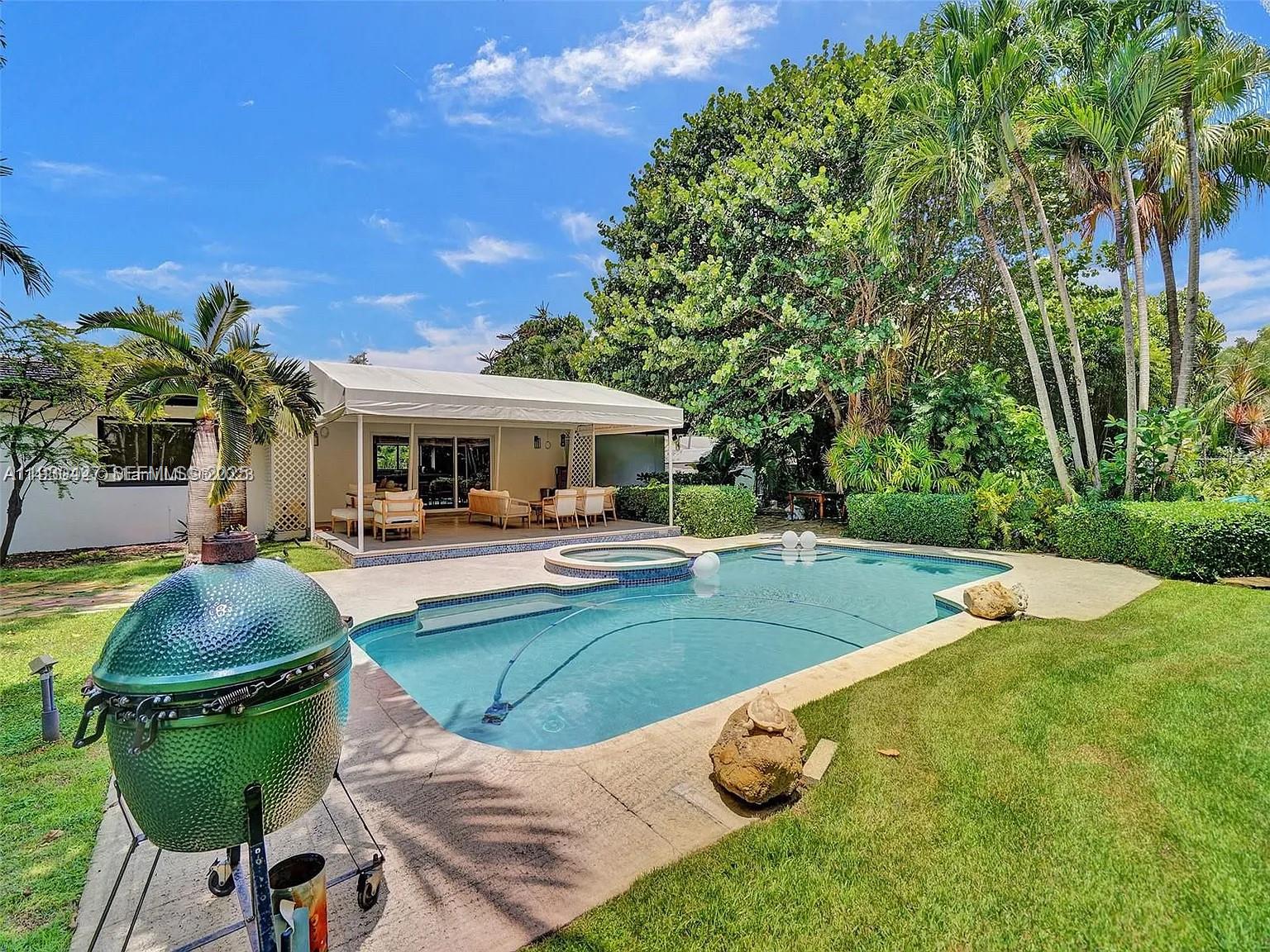 CAMBRIDGE LAWNS PARK - Residential Lease