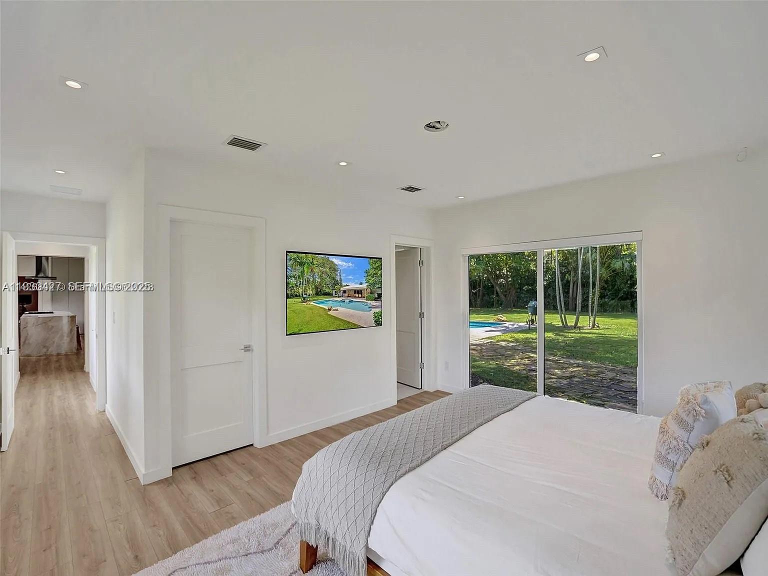 CAMBRIDGE LAWNS PARK - Residential Lease