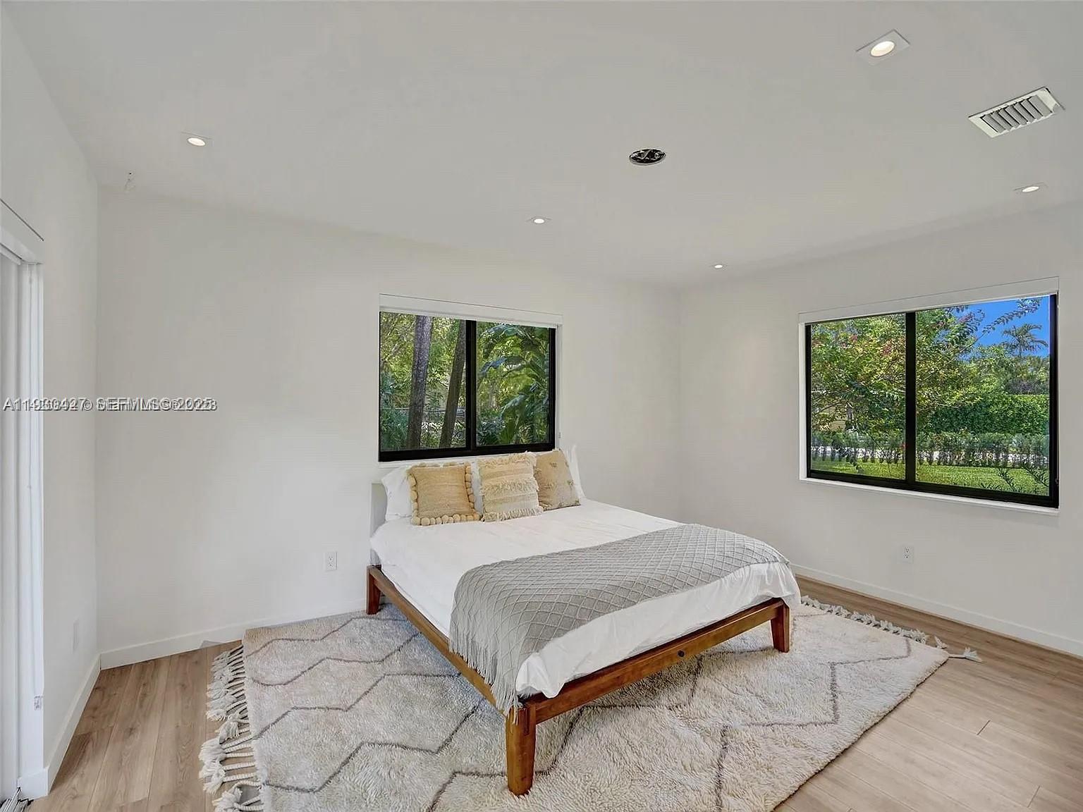 CAMBRIDGE LAWNS PARK - Residential Lease