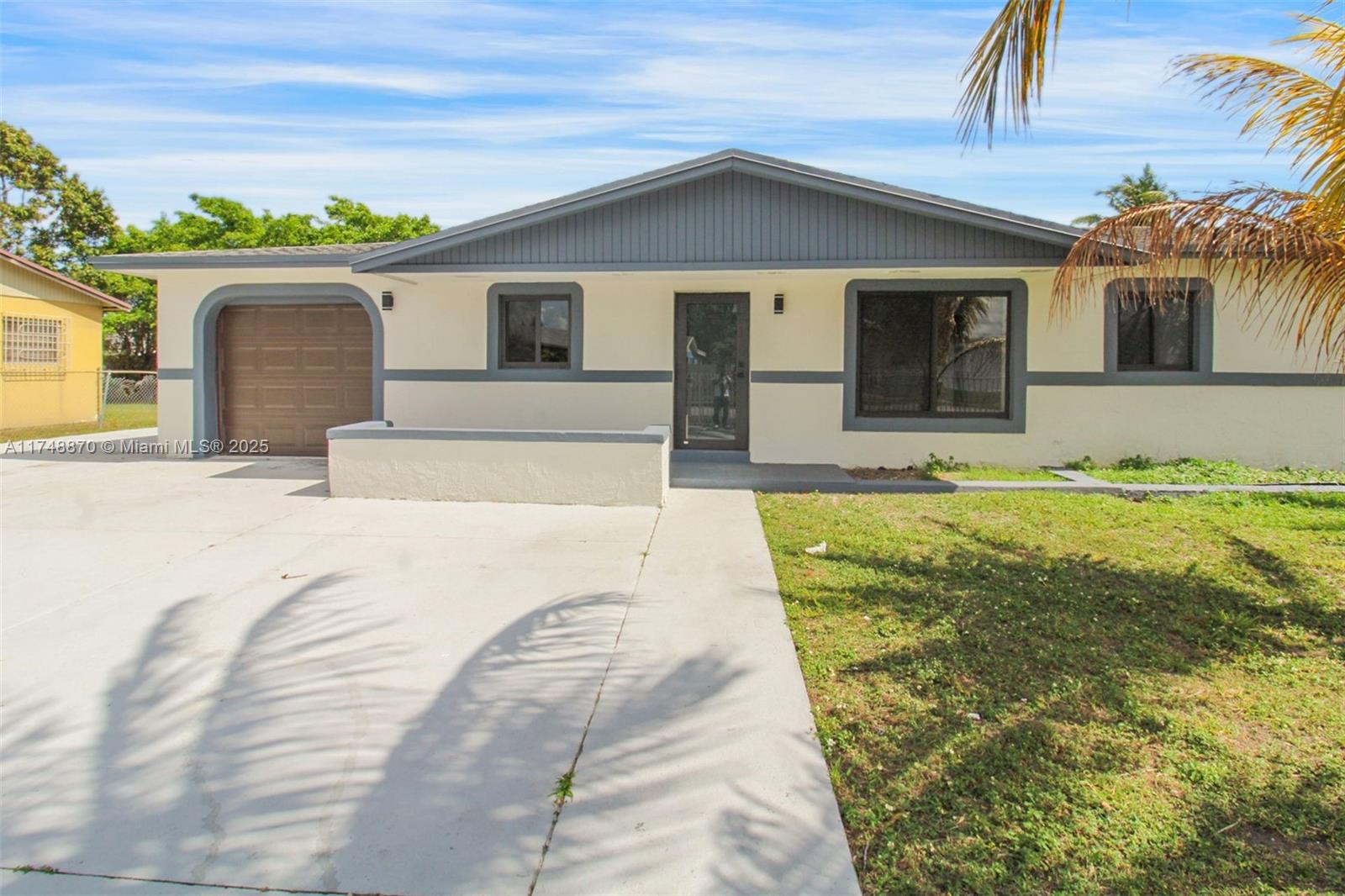 Property for Sale at 15305 Sw 100th Ct, Miami, Broward County, Florida - Bedrooms: 4 
Bathrooms: 3  - $699,000