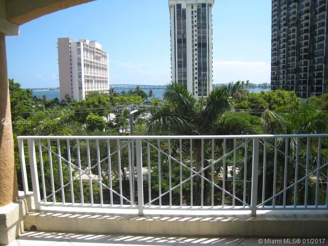 VILLA BRICKELL THE MOST SOUGHT OUT BOUTIQUE BUILDING ON BRICKELL AVE. COME SEE THIS 2BED 2 BATH IN THIS PRIVATE OASIS,GATED COMPLEX TILE FLOORS WASHER AND DRYER GREAT WATER VIEWS ENJOY LARGE BALCONY,2PARKING SPACES THIS IS ONE OF THE BEST LOCATIONS ON BRICKELL. WALK ANYWHERE AND ENJOY THE LIFESTYLE.